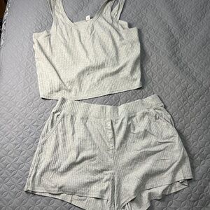 Old Navy Gray Matching Sleep Set